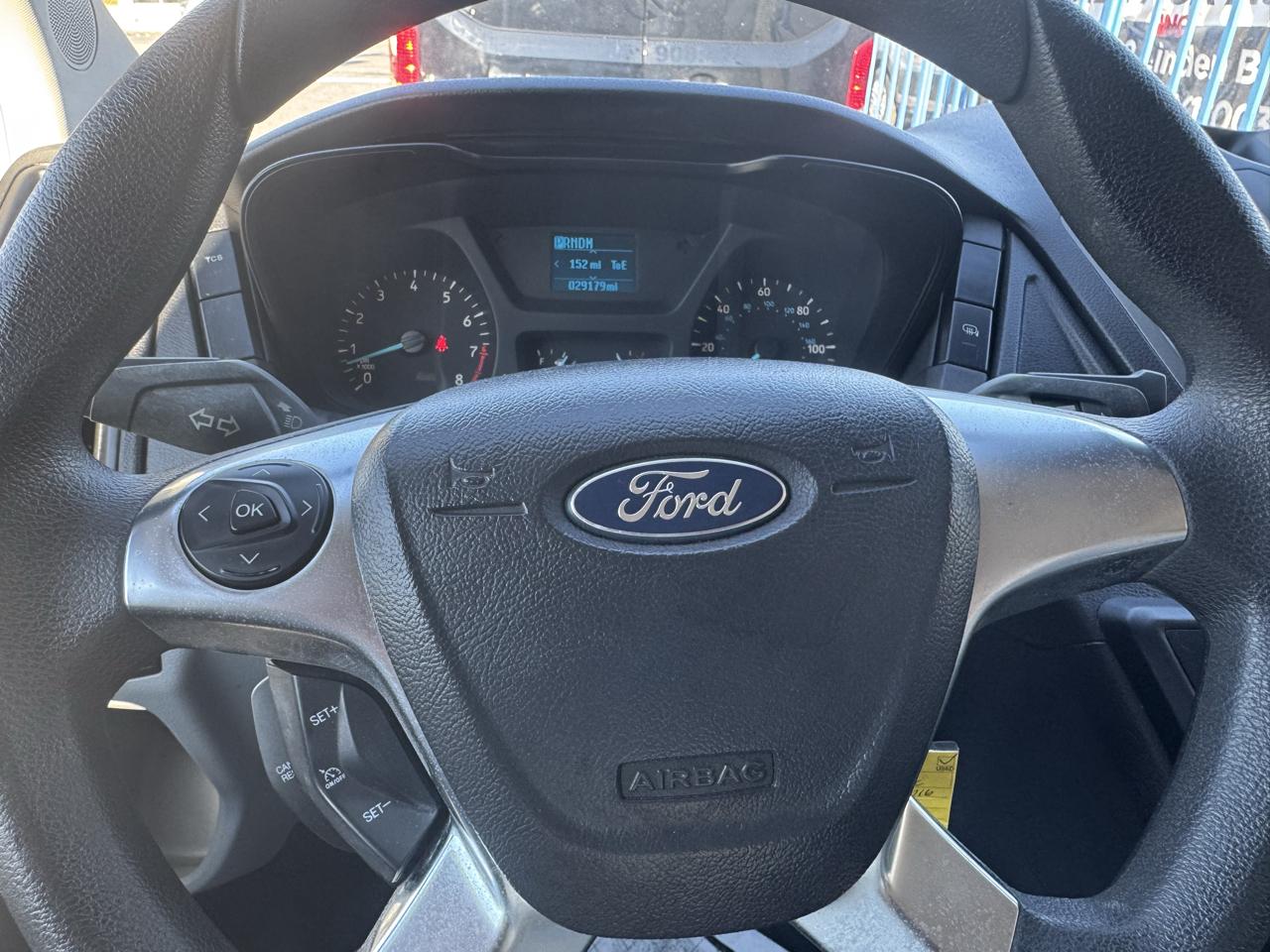 Ford Transit 250 Van Low Roof w/Sliding Pass. 130-in. WB 2016