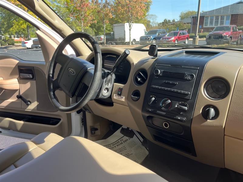 Ford F-150 XLT Long Box 2WD 2008