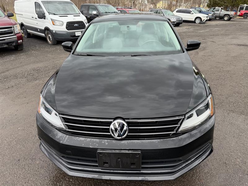 Volkswagen Jetta 1.4T S 6A 2017