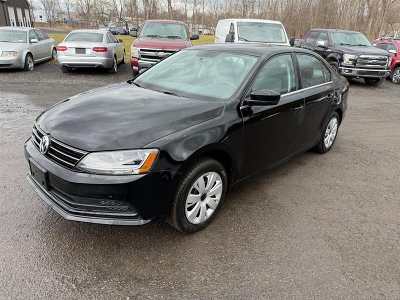 Volkswagen Jetta 1.4T S 6A 2017