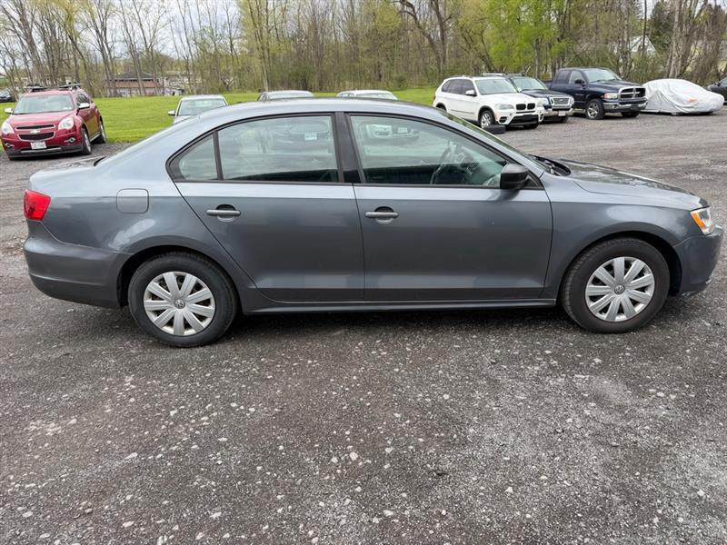 Volkswagen Jetta S 2013