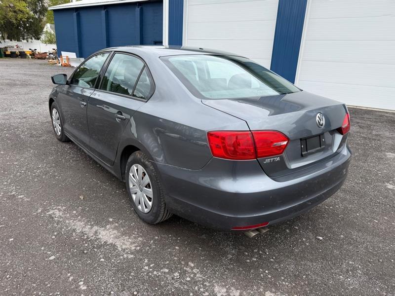 Volkswagen Jetta S 2013