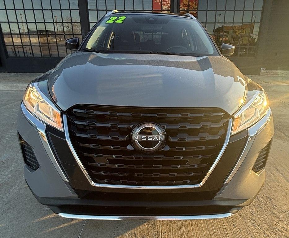 2022 Nissan Kicks SV