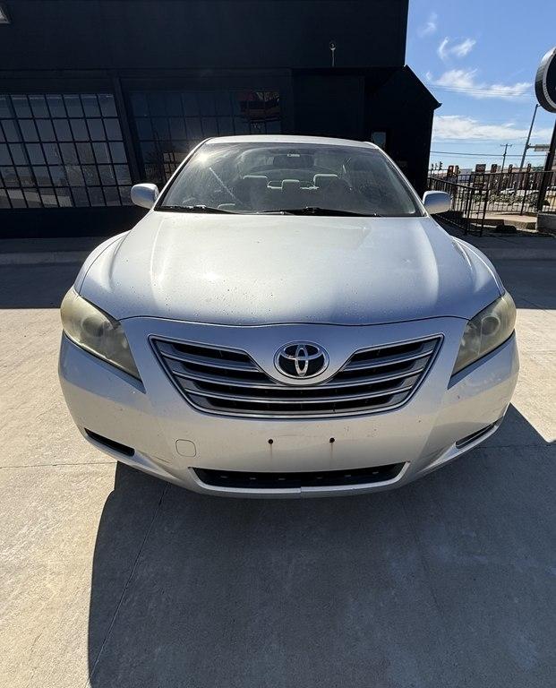Toyota Camry Hybrid Sedan 2007