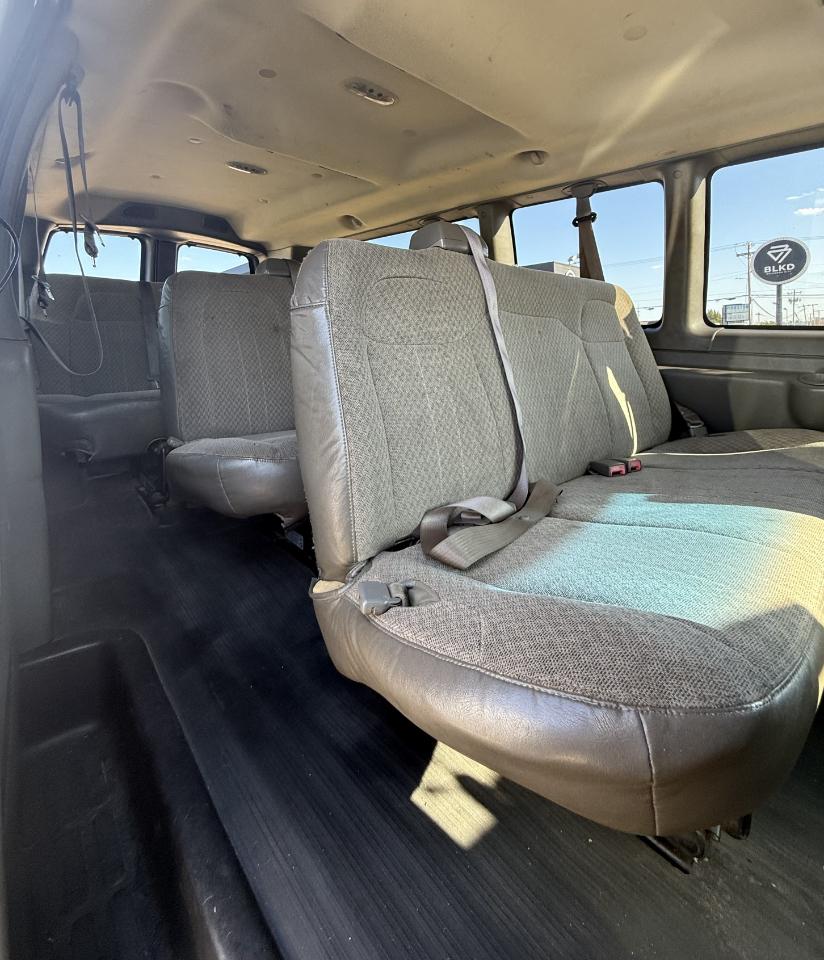 Chevrolet Express LS 3500 Extended 2013