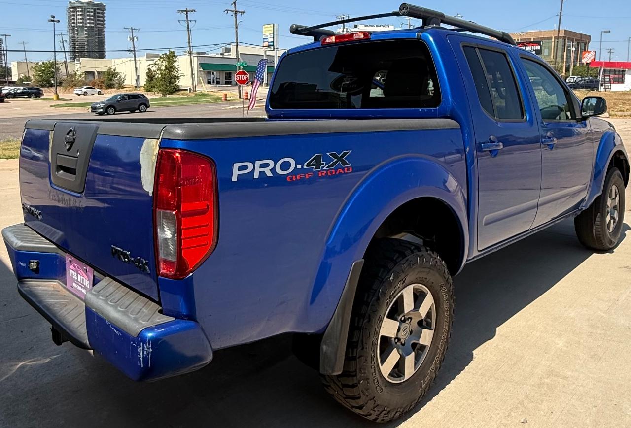 Nissan Frontier SL Crew Cab 4WD 2012