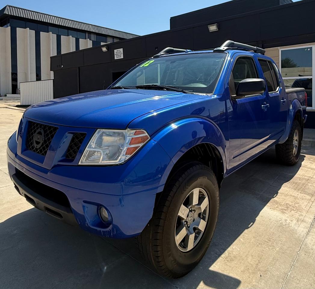 Nissan Frontier SL Crew Cab 4WD 2012