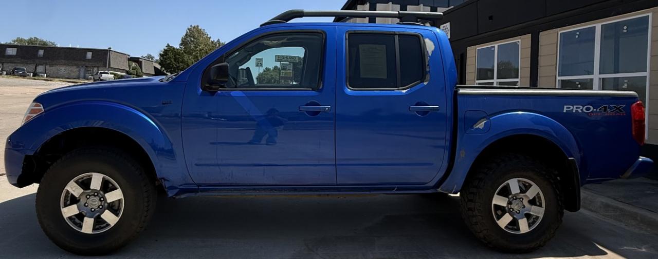 Nissan Frontier SL Crew Cab 4WD 2012