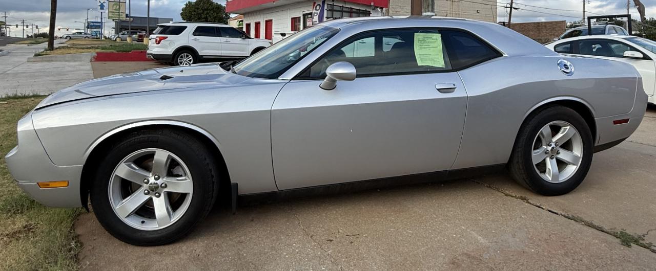 Dodge Challenger SXT 2012