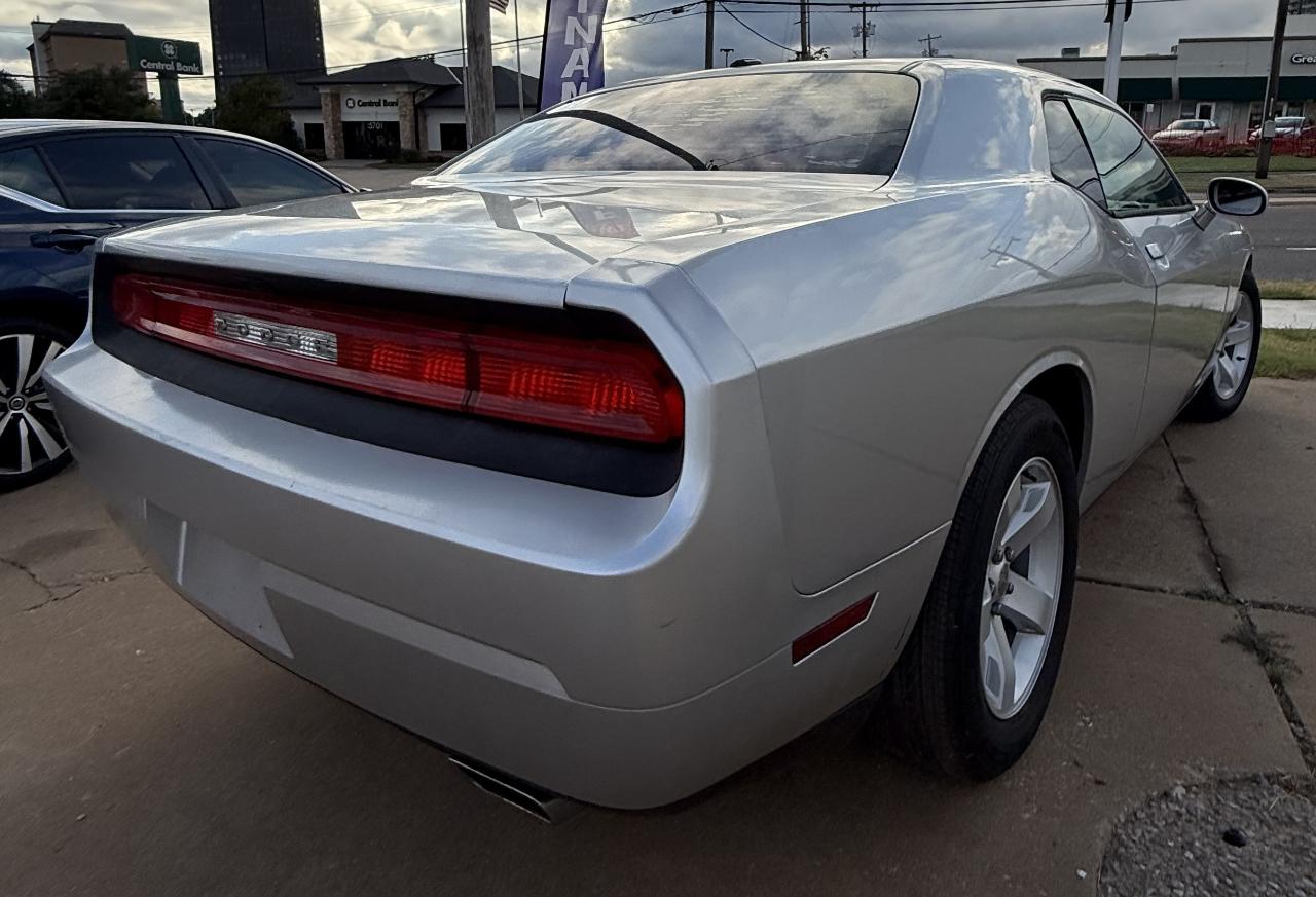 Dodge Challenger SXT 2012