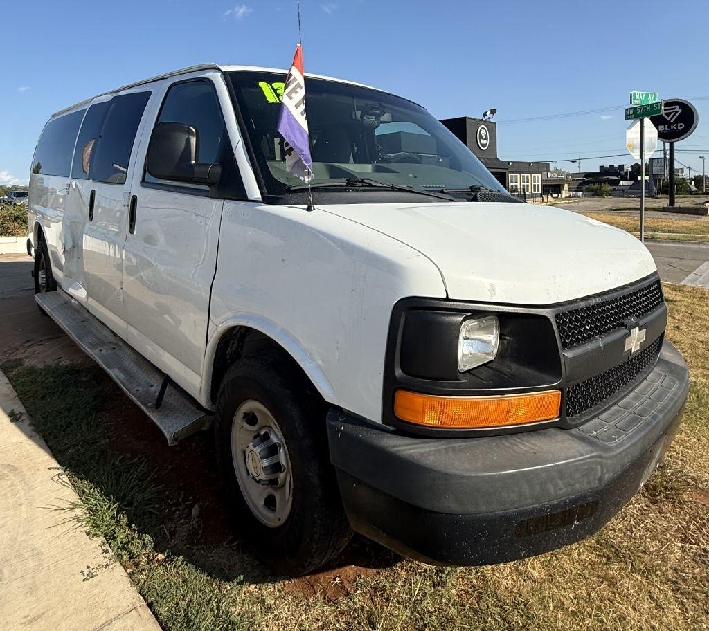 2013 Chevrolet Express LS 3500 Extended