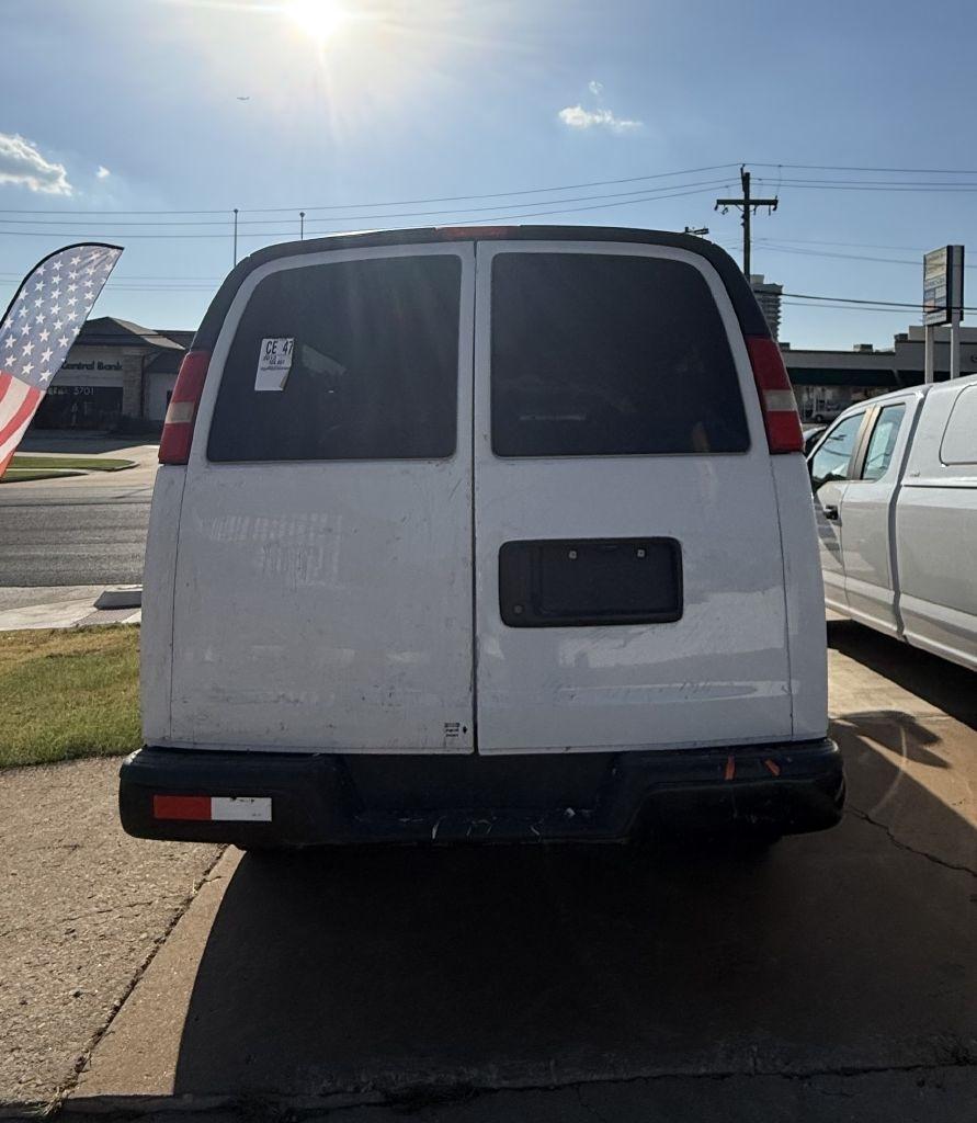 Chevrolet Express LS 3500 Extended 2013