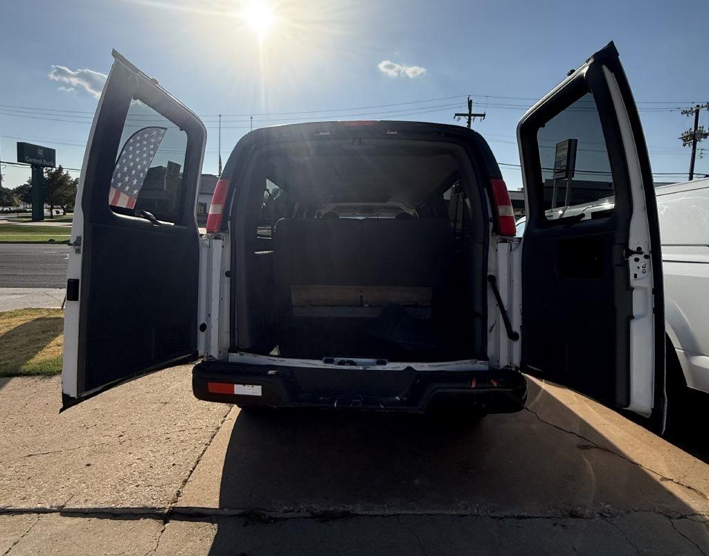Chevrolet Express LS 3500 Extended 2013