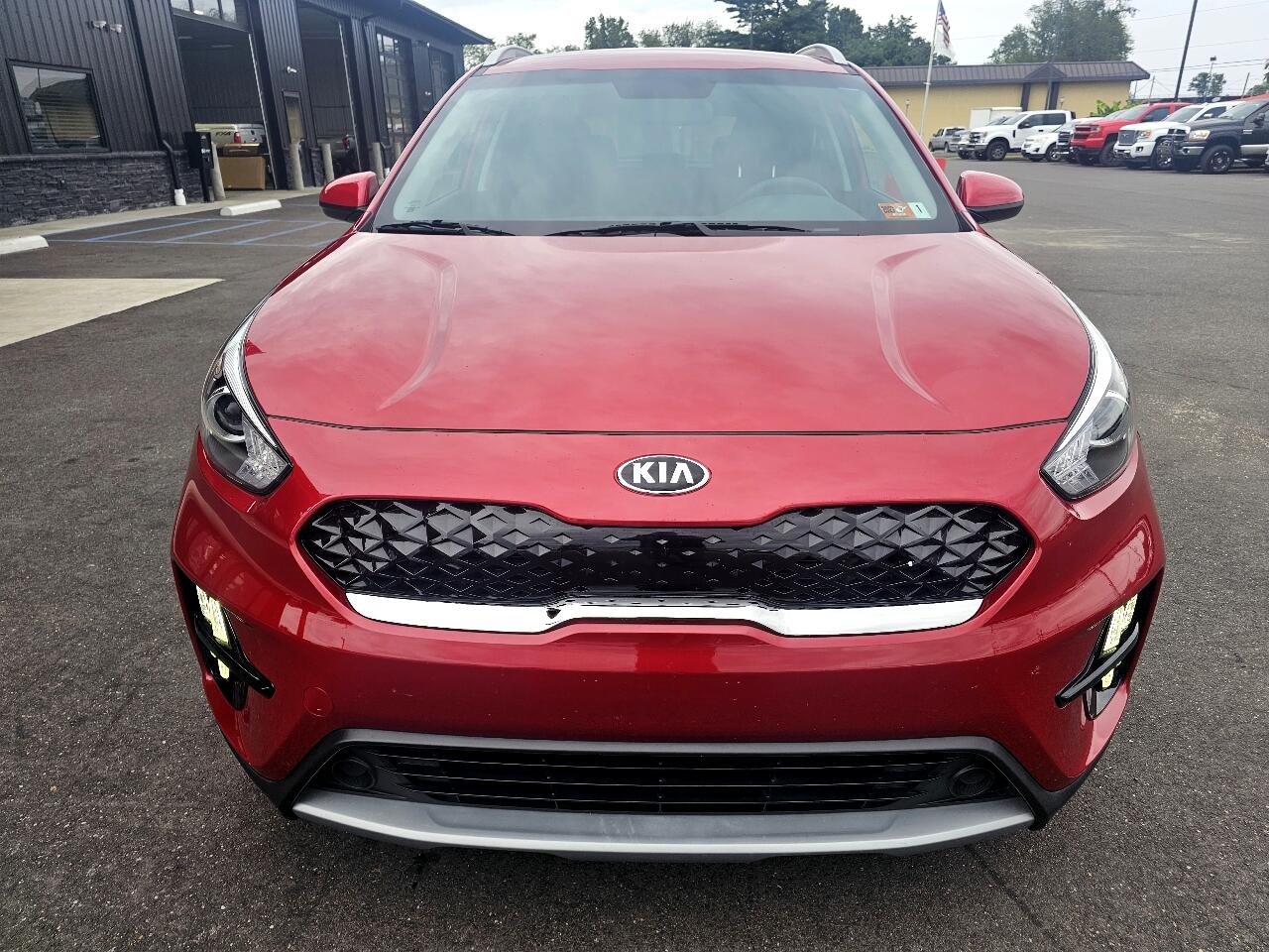 2021 Kia Niro LX photo 2