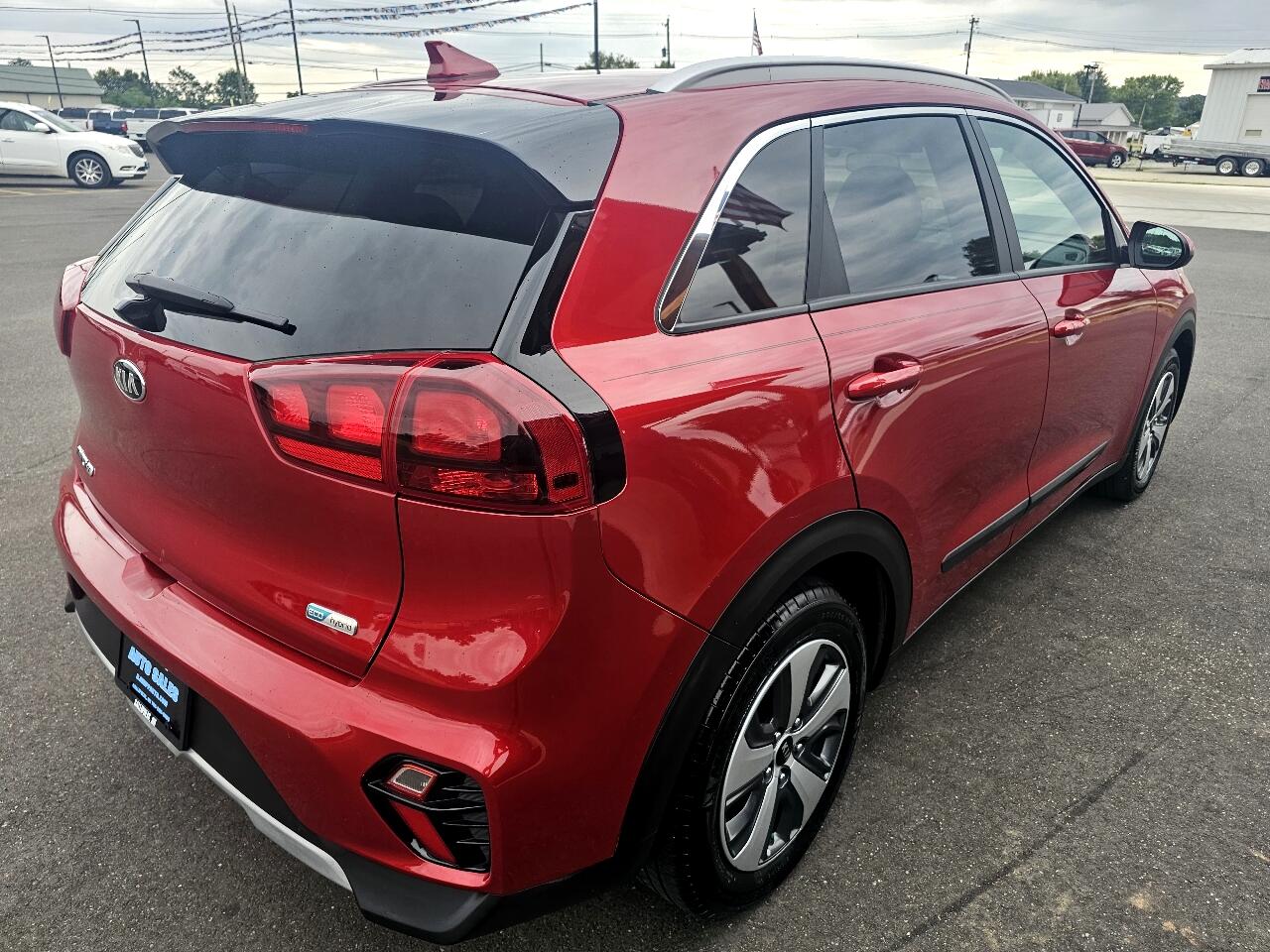 2021 Kia Niro LX photo 4