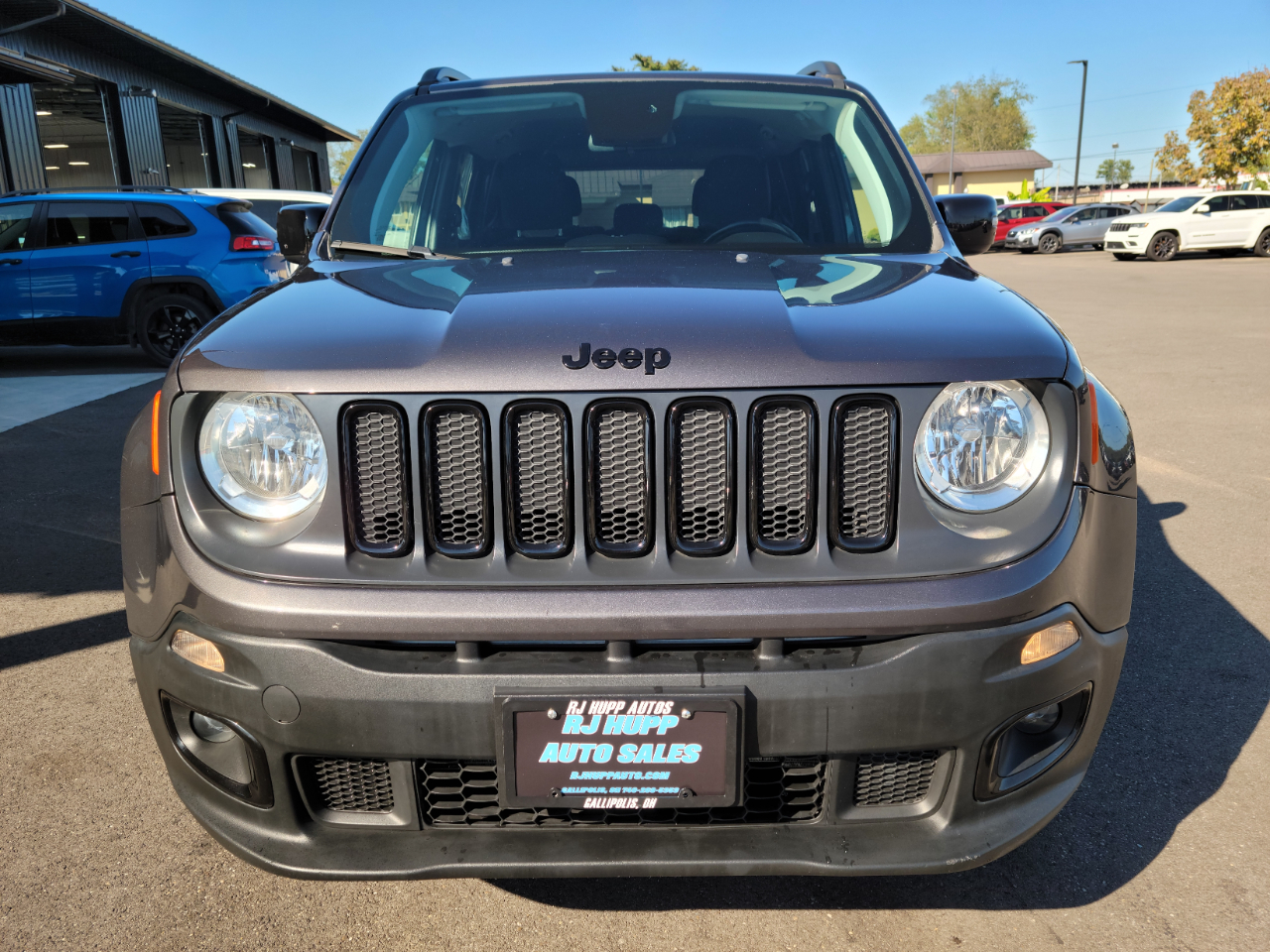 2018 Jeep Renegade Latitude North Edition photo 2