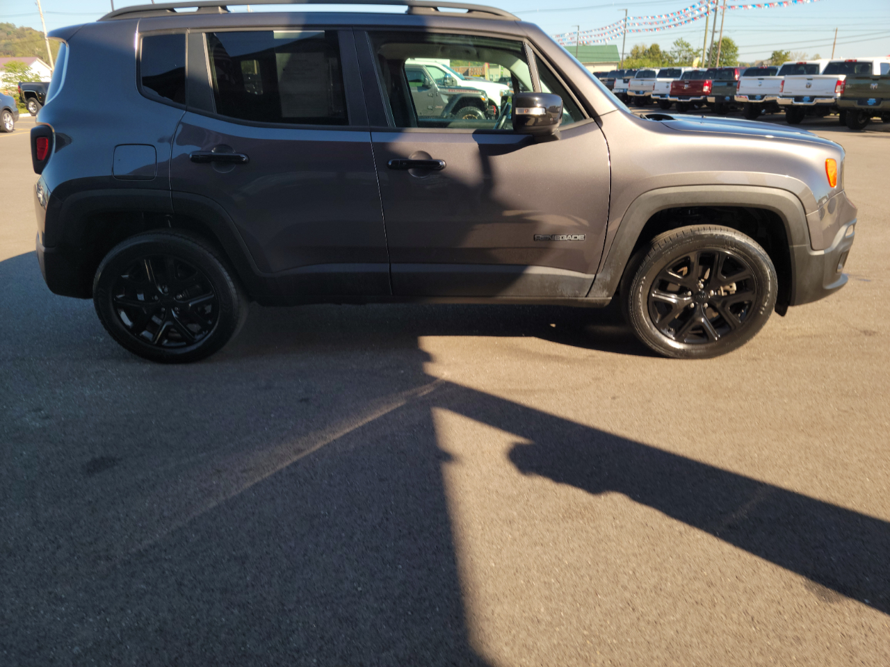 2018 Jeep Renegade Latitude North Edition photo 20