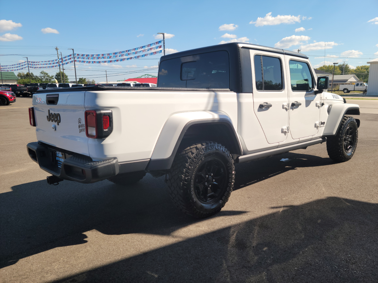 2022 Jeep Gladiator Sport photo 4