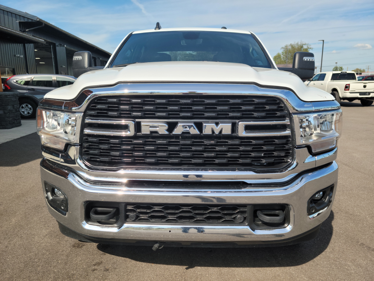 2024 Ram 2500 Tradesman photo 2