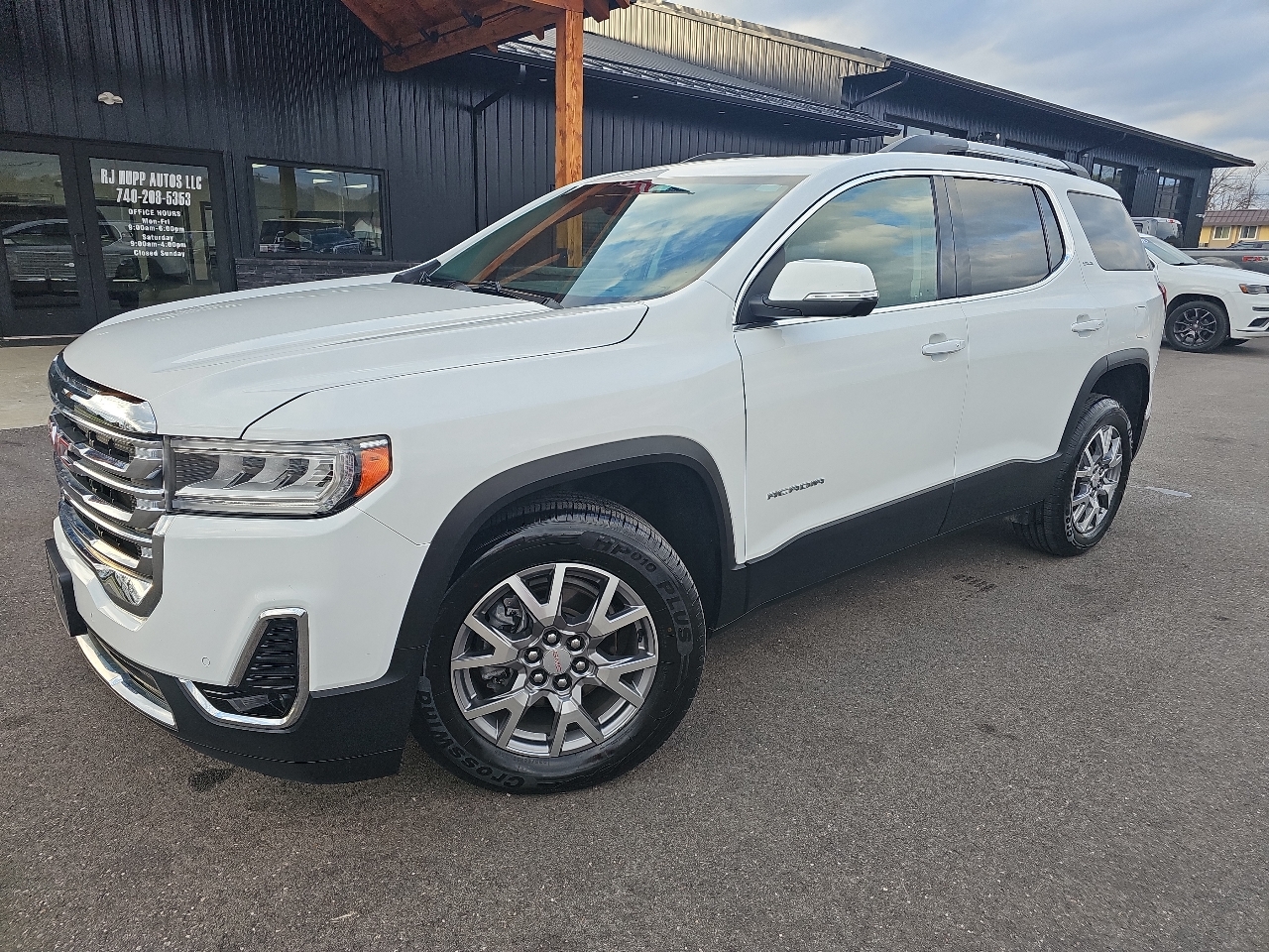 2021 GMC Acadia SLT's photo