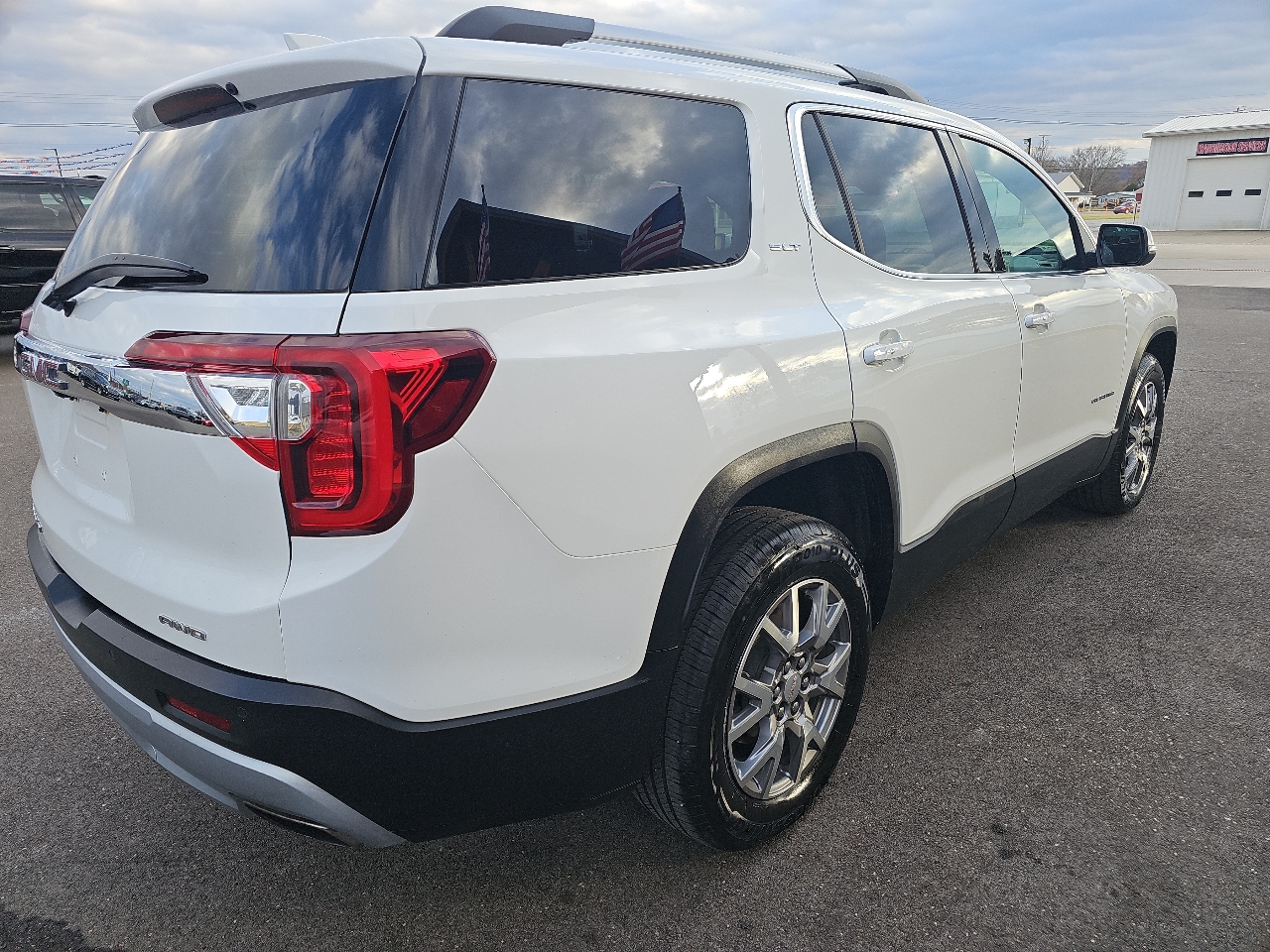 2021 Gmc Acadia SLT photo 3