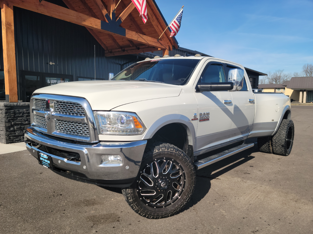 2016 RAM Ram 3500 Pickup Laramie's photo