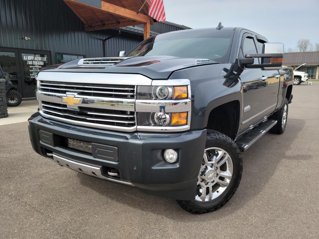 2017 Chevrolet Silverado 2500HD High Country Crew Cab 4WD