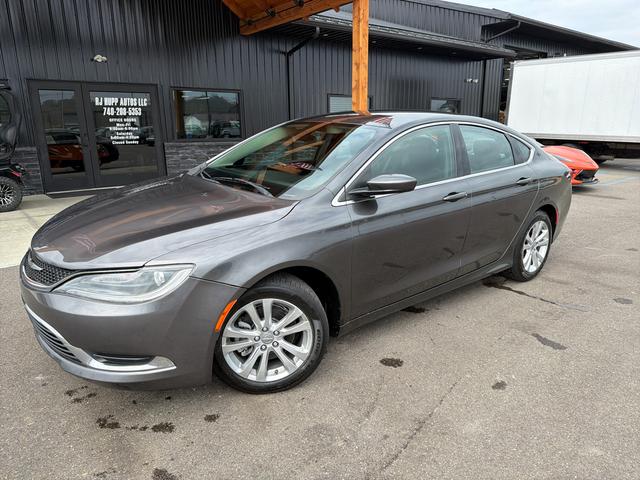 Gray 2017 Chrysler 200 Limited Platinum Sedan FWD Sedan Front-Wheel Drive 9-Speed Automatic