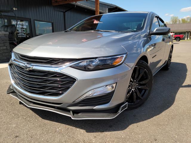 Gray 2023 Chevrolet Malibu RS FWD Sedan Front-Wheel Drive Continuously Variable Transmission