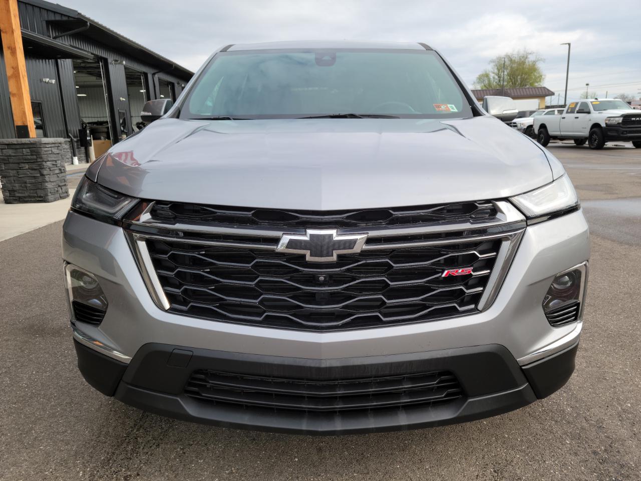 View vehicle photo 2