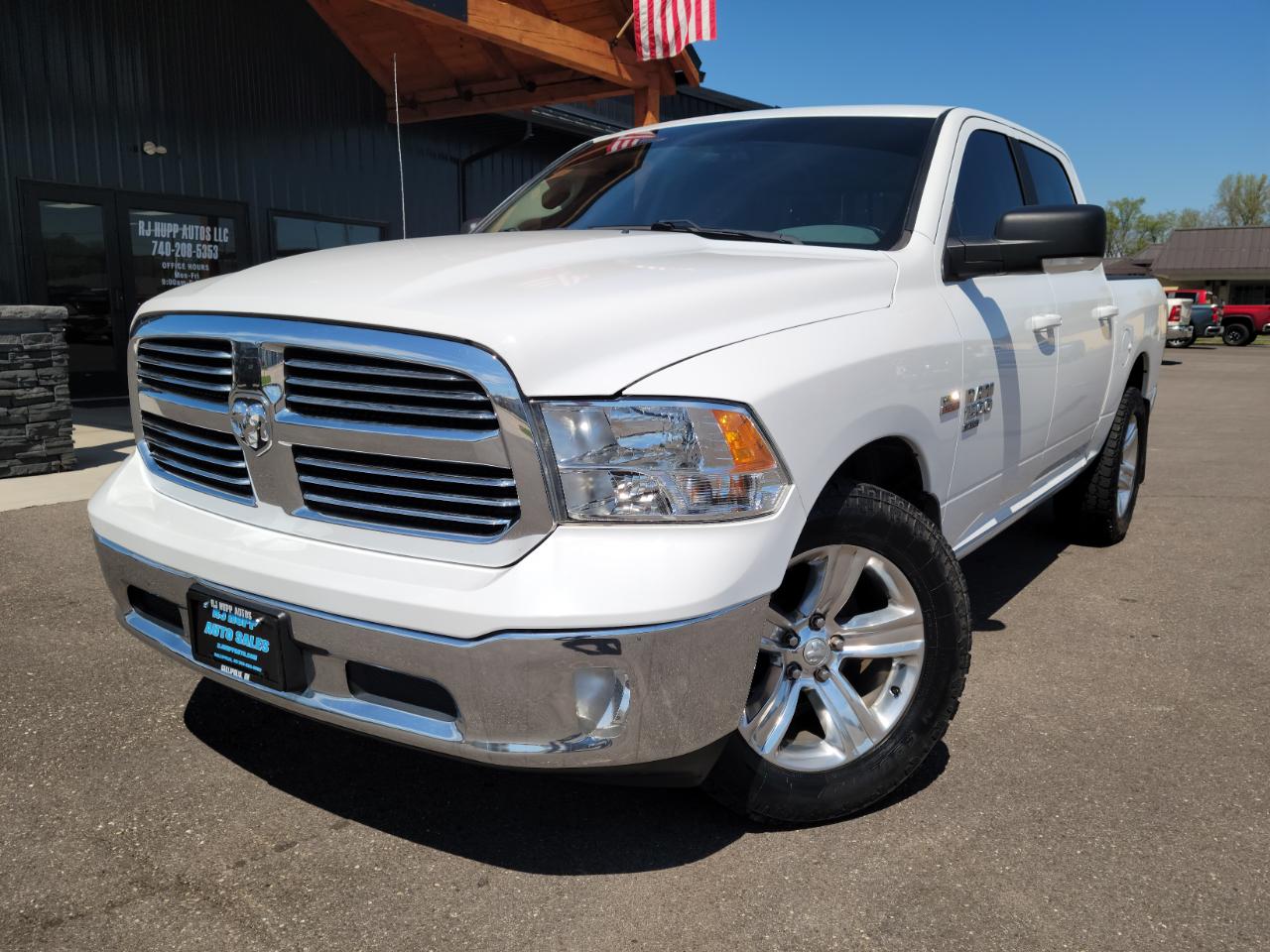 2019 RAM 1500 Classic SLT Crew Cab 4x4 5'7" Box's photo