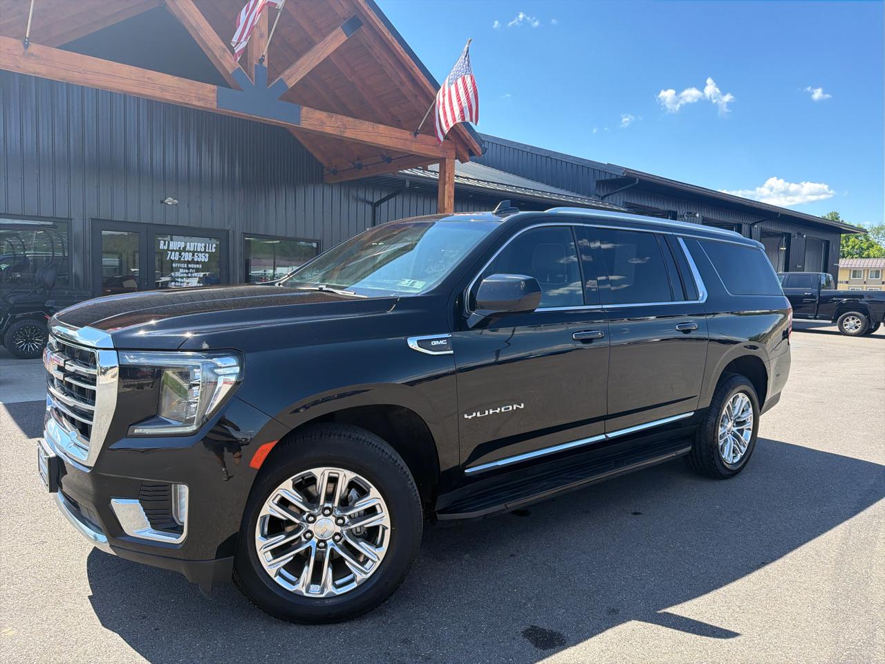 2022 GMC Yukon 4WD SLT's photo