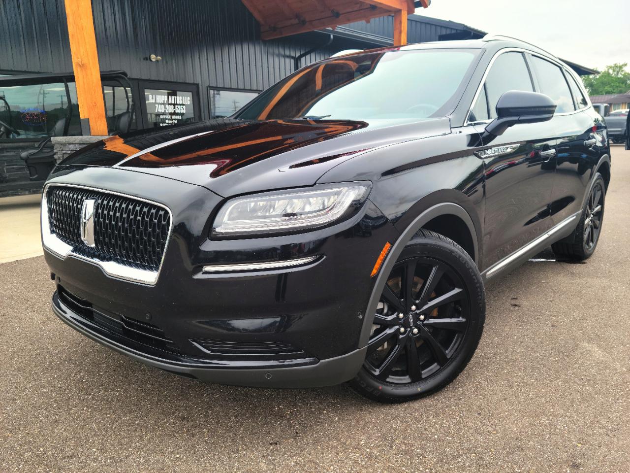  2022 Lincoln Nautilus Reserve AWD   