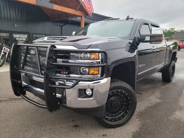 Black 2018 Chevrolet Silverado 2500HD LTZ Crew Cab 4WD Pickup Truck Four-Wheel Drive 6-Speed Automatic