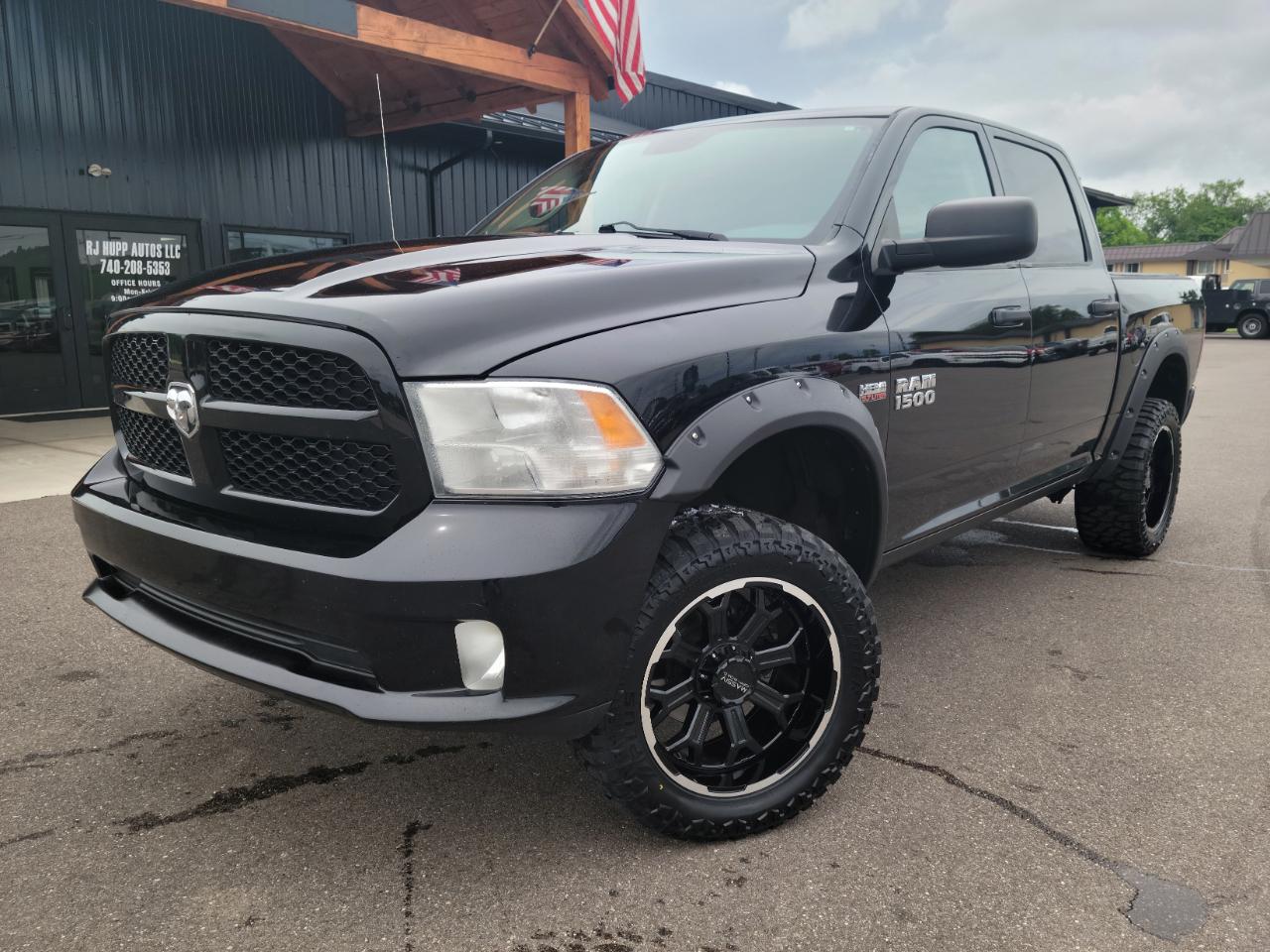 2014 RAM 1500 Express 4x4 Crew Cab's photo
