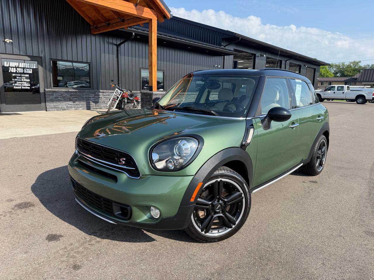 2016 MINI Countryman Countryman S ALL4's photo