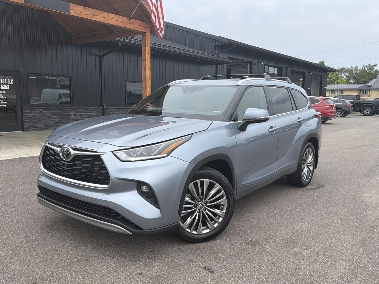 2022 Toyota Highlander Platinum