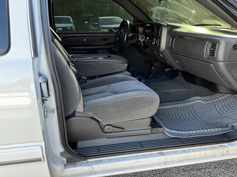 Chevrolet Silverado 1500 Work Truck Ext. Cab Short Bed 2WD 2004