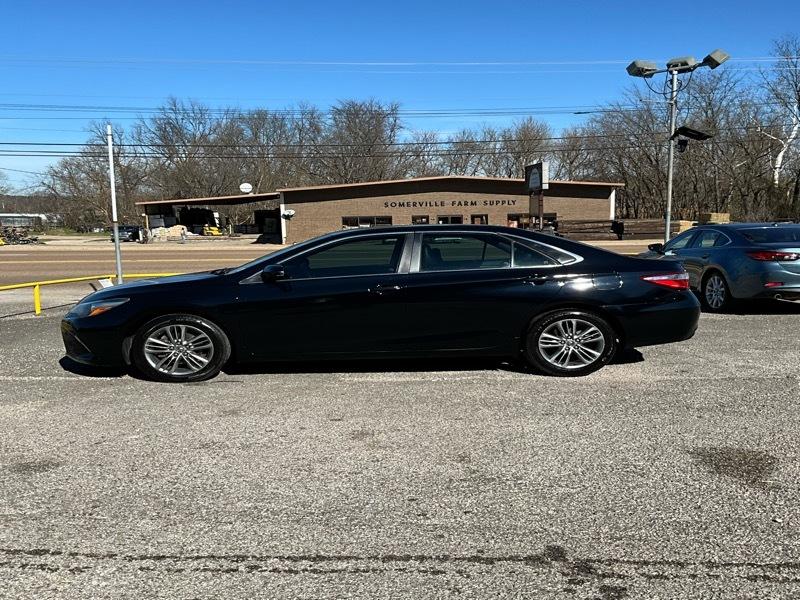 Toyota Camry SE 2015