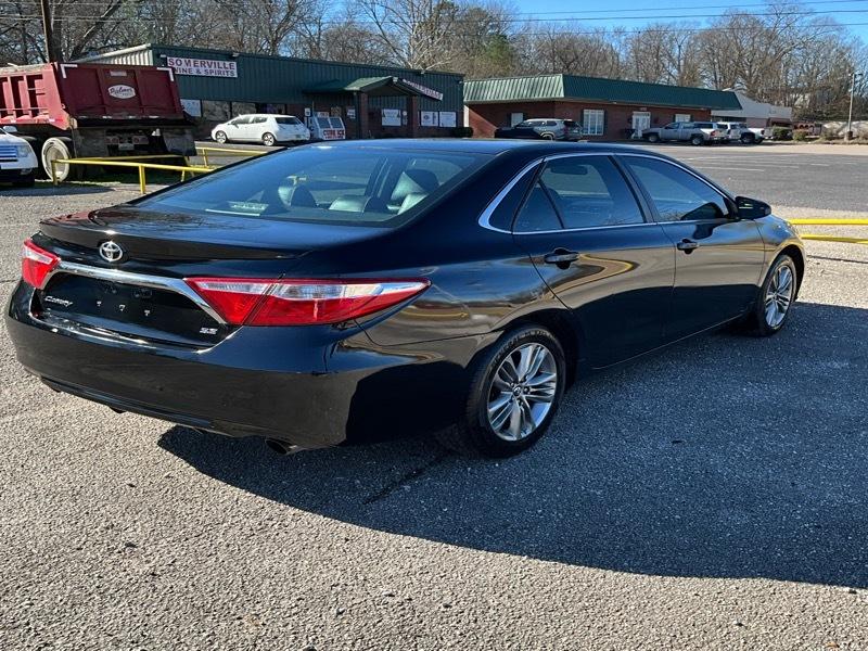 Toyota Camry SE 2015