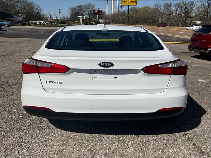 Kia Forte LX w/Popular Package 2016