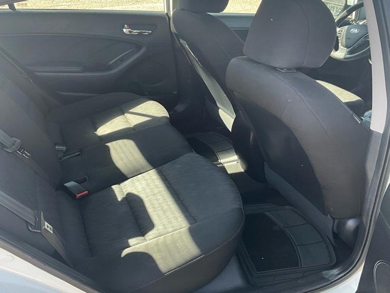 Kia Forte LX w/Popular Package 2016