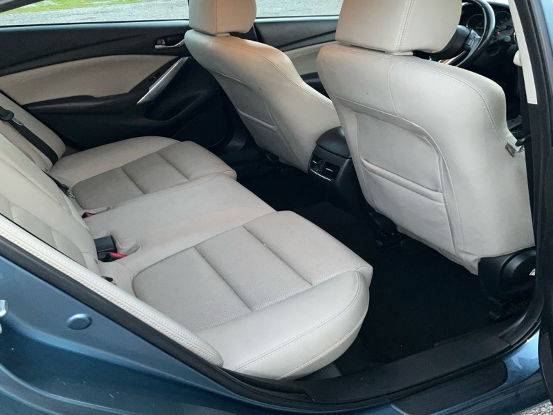 Mazda MAZDA6 i Touring 2016