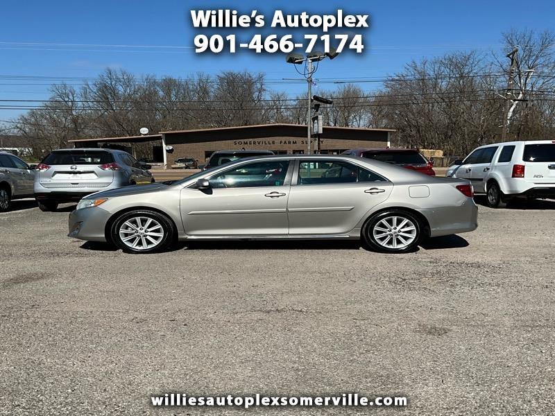 Toyota Camry XLE 2013