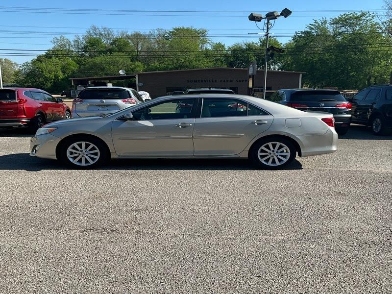 Toyota Camry XLE 2013