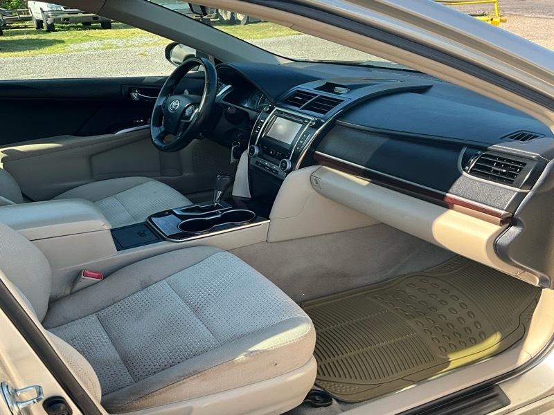 Toyota Camry XLE 2013