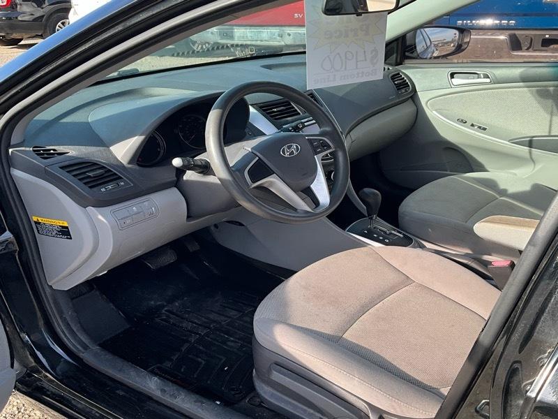 Hyundai Accent GS 5-Door 2013