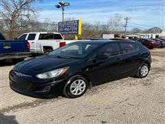 2013 Hyundai Accent 