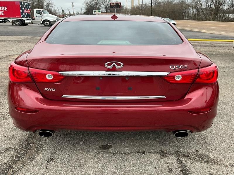 Infiniti Q50 Premium AWD 2014
