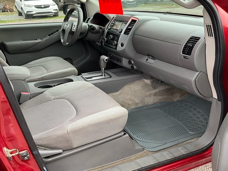 Nissan Frontier PRO-4X Crew Cab 4WD 2014